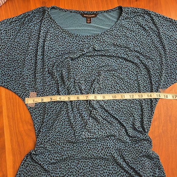 Banana Republic women’s size small blouse - Picture 5 of 6